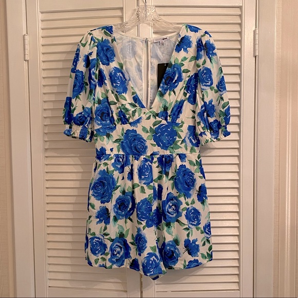 Fashion Nova floral romper size M NWT - Picture 1 of 9
